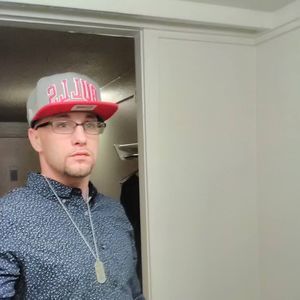 Meet your Posher, Gino